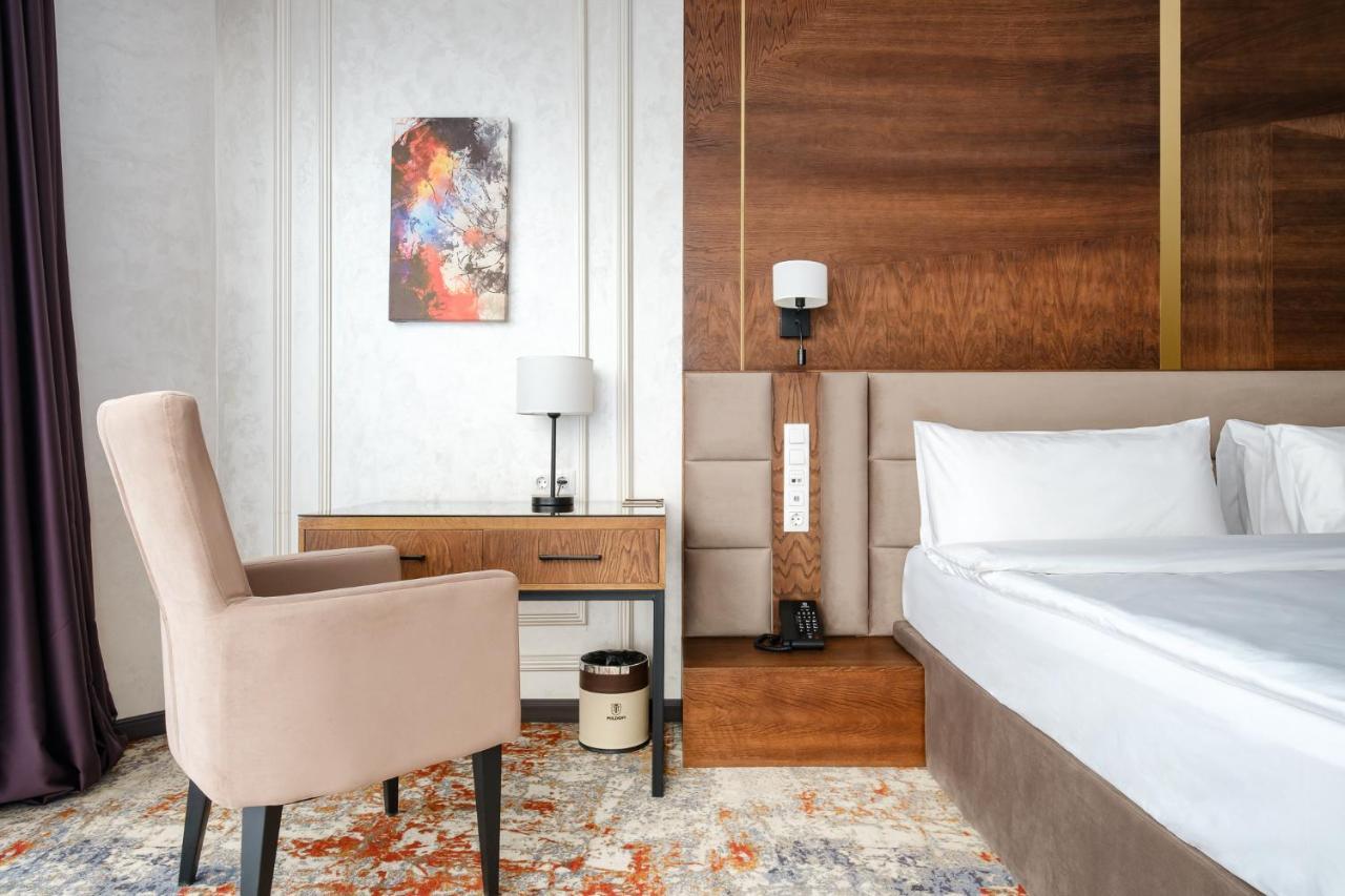 Grand Mildom Hotel Almaty Bagian luar foto